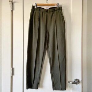 Everlane The Dream Pant in dark forest size S